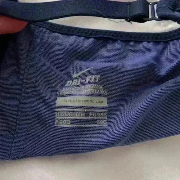 Nike Dri Fit Sport Bra - Picture 5 of 5